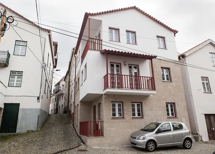 Casa D'avenida Penzion Manteigas