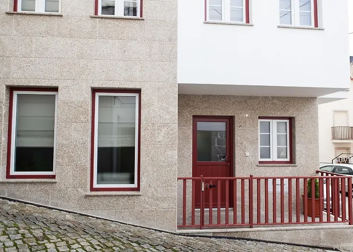 Casa D'avenida 3* Мантейгас